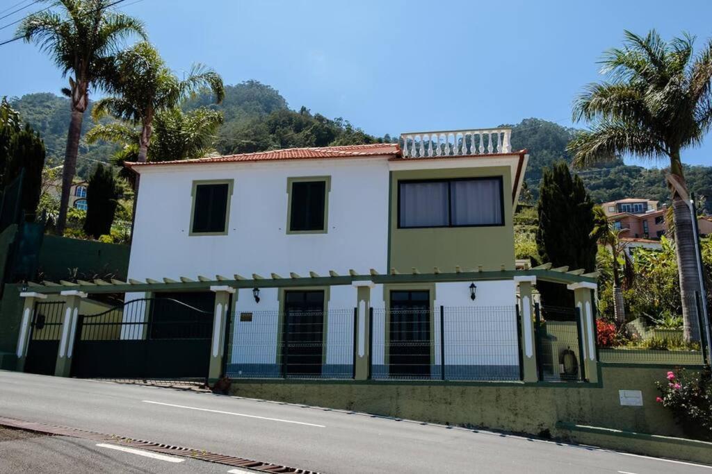 Hikers Haven Villa Sao Roque Do Faial Exterior photo