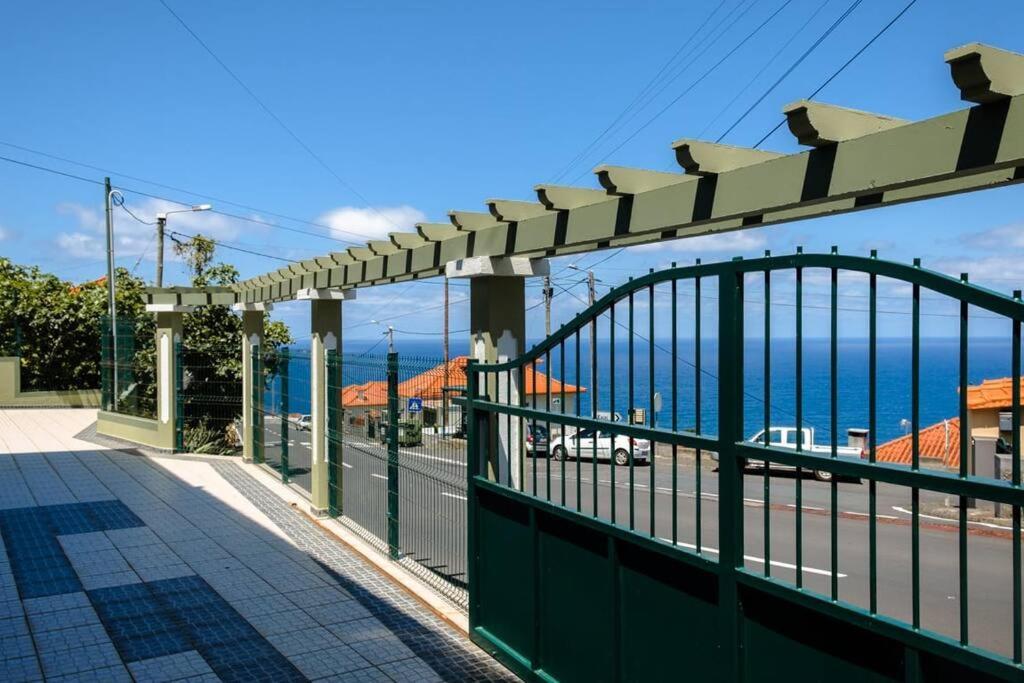 Hikers Haven Villa Sao Roque Do Faial Exterior photo