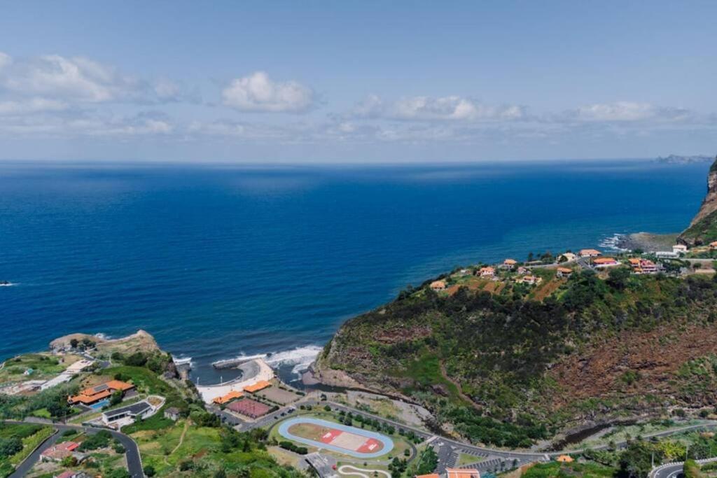 Hikers Haven Villa Sao Roque Do Faial Exterior photo